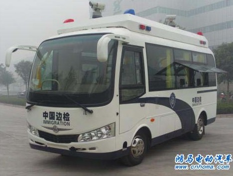 廣西欽州邊檢“燃油流動邊檢站”