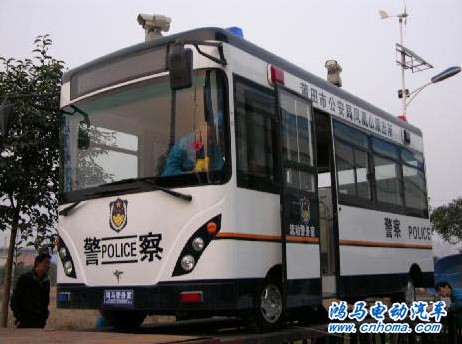 福建流動警務(wù)室首發(fā)福建莆田市鳳凰山派出所移動警務(wù)站